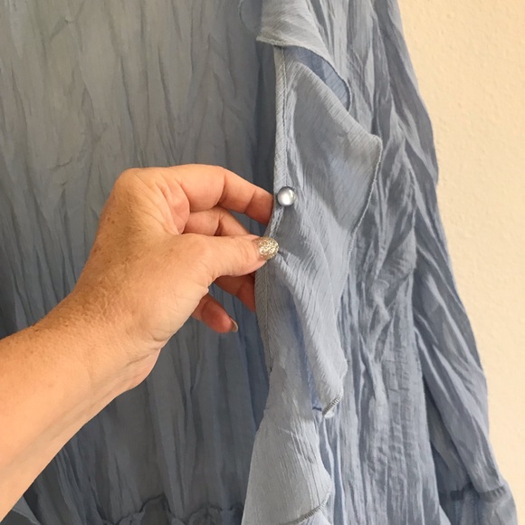 ♥️sold♥️Sky Blue Crinkled Ruffle Dress Up - Picture 4 of 9